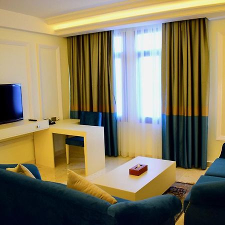 Be Inn Hotel Сиб Экстерьер фото