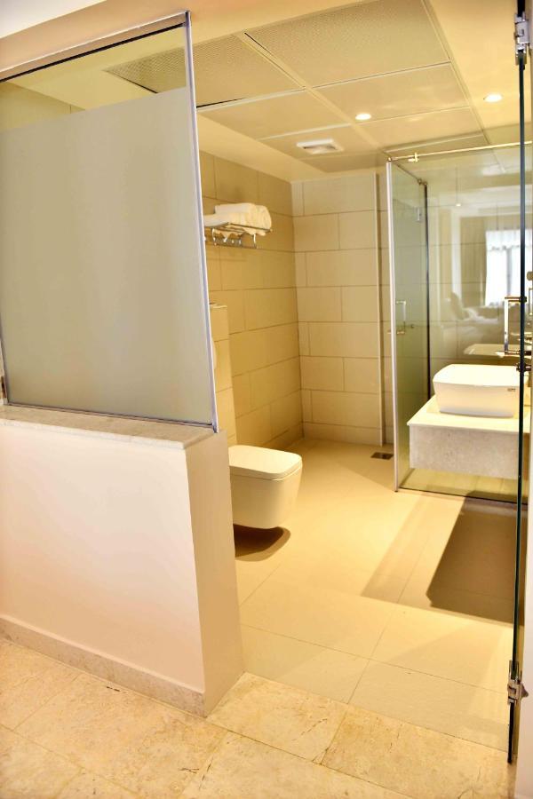 Be Inn Hotel Сиб Экстерьер фото