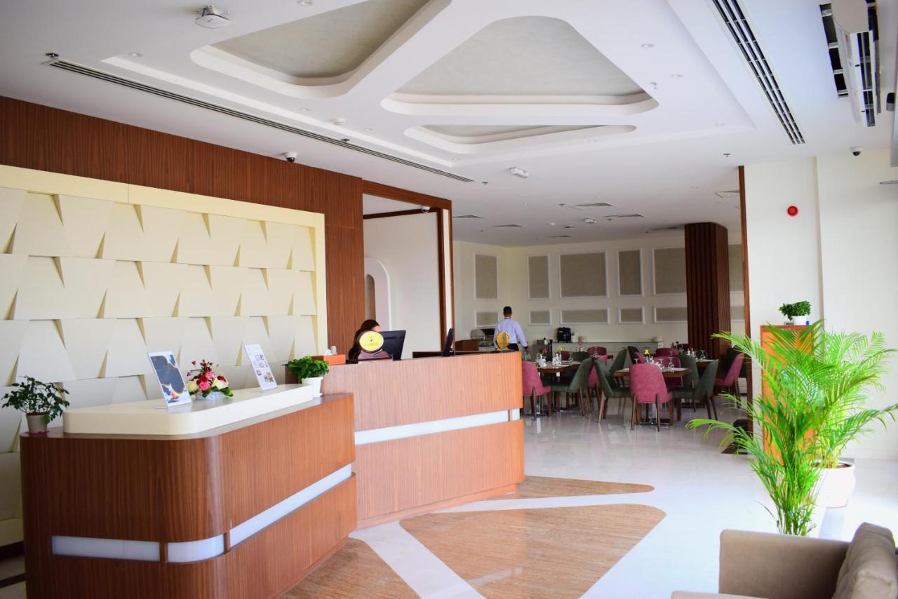 Be Inn Hotel Сиб Экстерьер фото