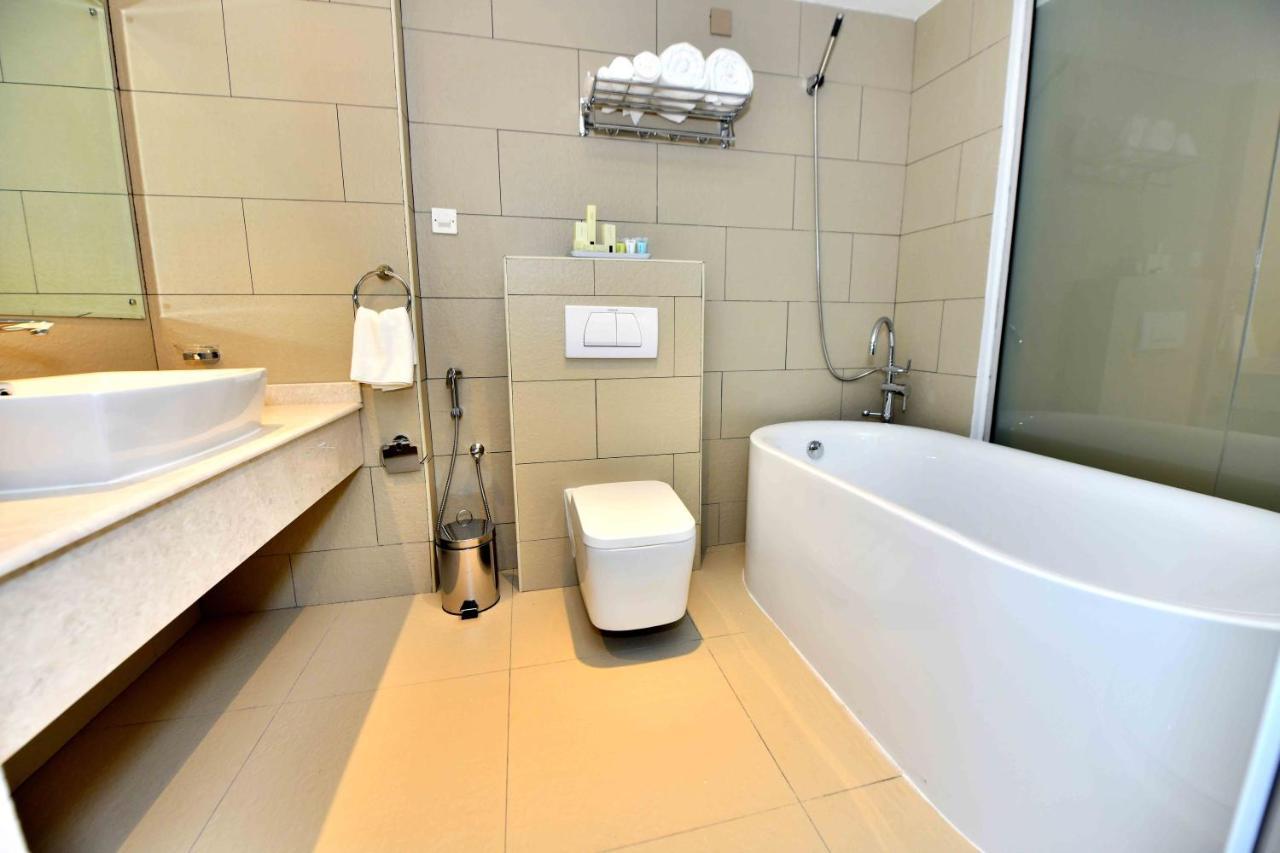 Be Inn Hotel Сиб Экстерьер фото