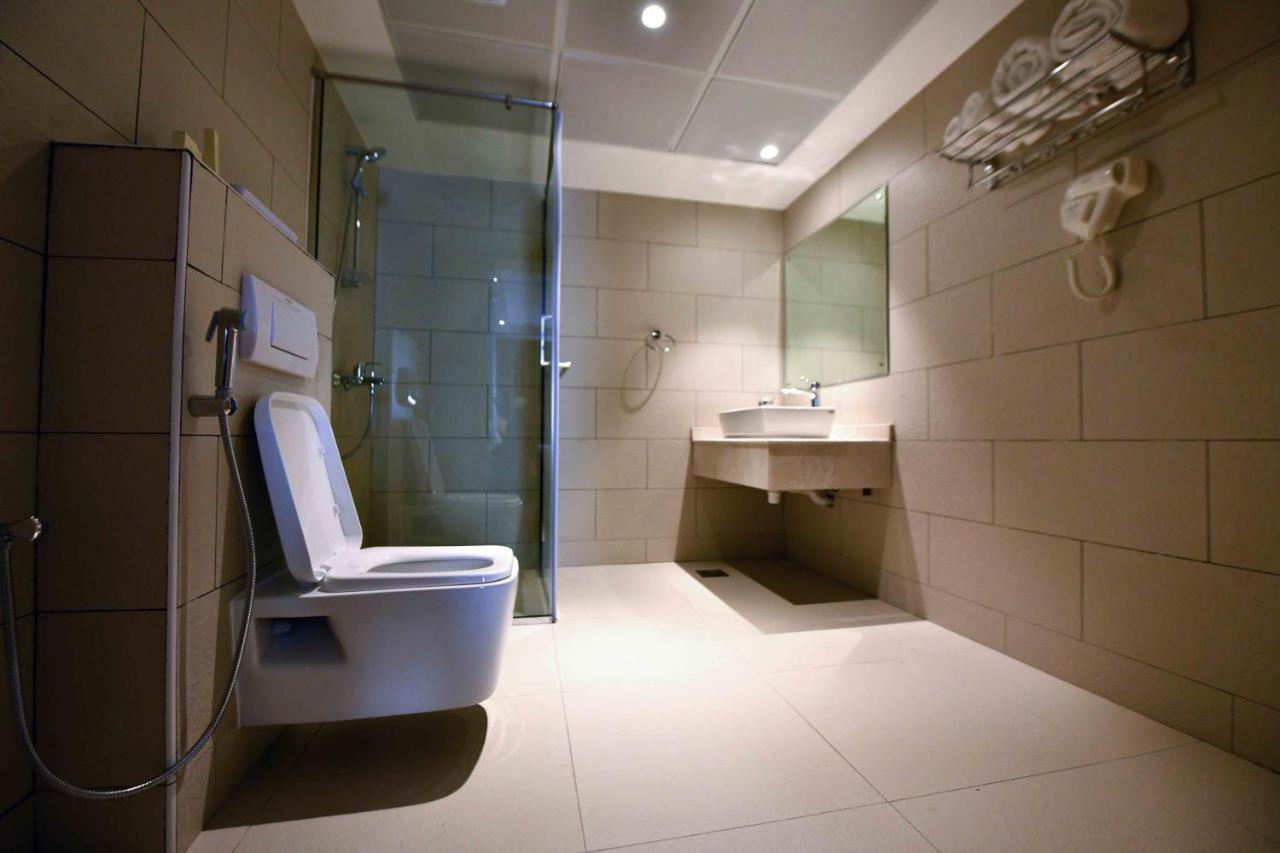 Be Inn Hotel Сиб Экстерьер фото